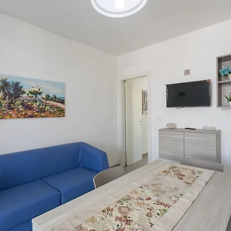 Rimini - Salento Reservation * مارينا دي مانكافيسا